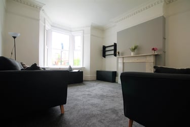 4 bed house, Sunbury Avenue, Jesmond, Newcastle, NE23HD - Image 1